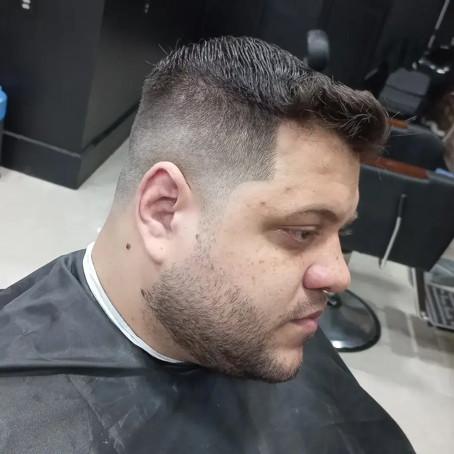 Corte na Barbearia TOP