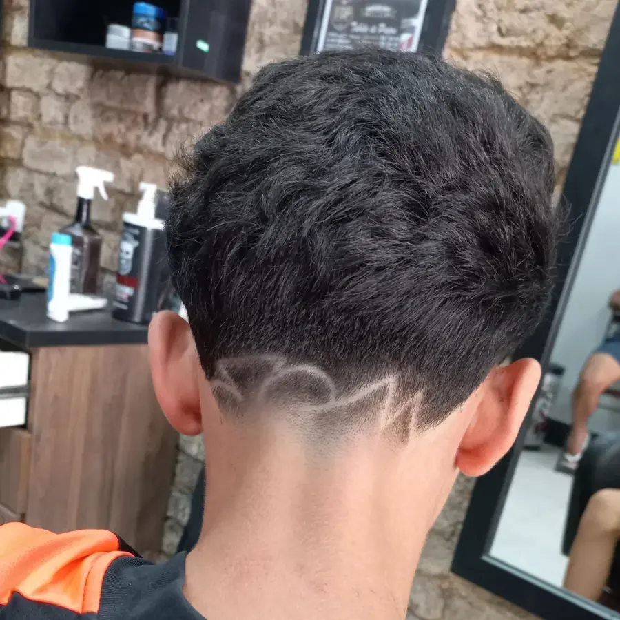 Corte na Barbearia TOP